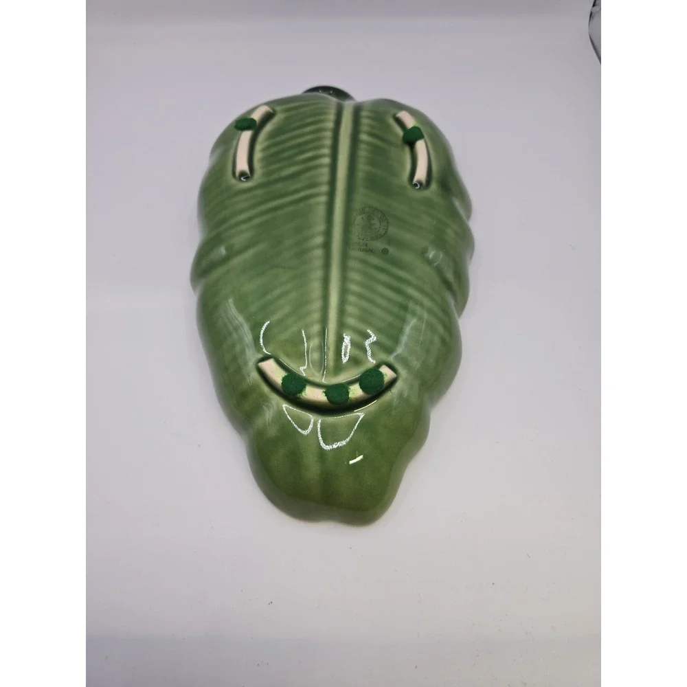 Vintage Green Banana Leaf Serving Tray By Bordallo Pinheiro Portugal 10-inch GUC